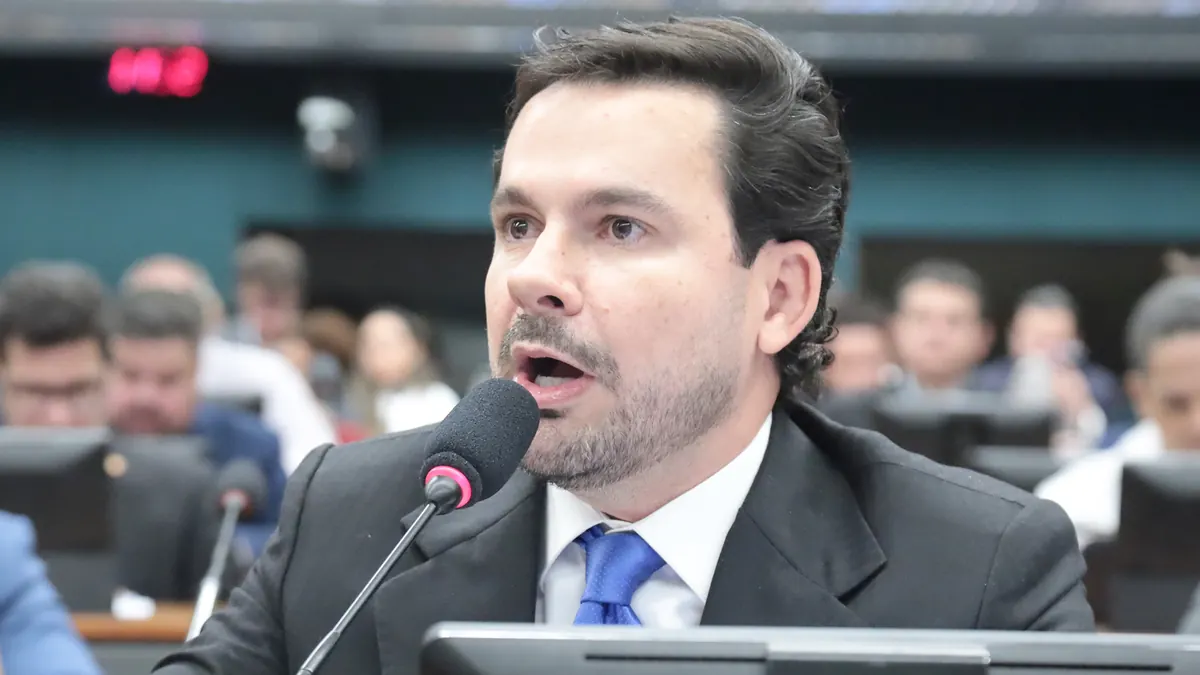Alberto Neto ressaltou que a taxa continua incidindo sobre outros serviços de telecomunicações