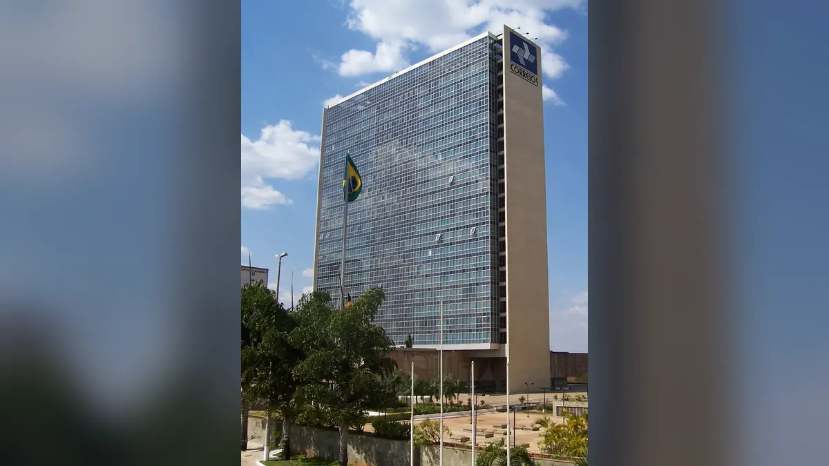 Correios em imagem de arquivo