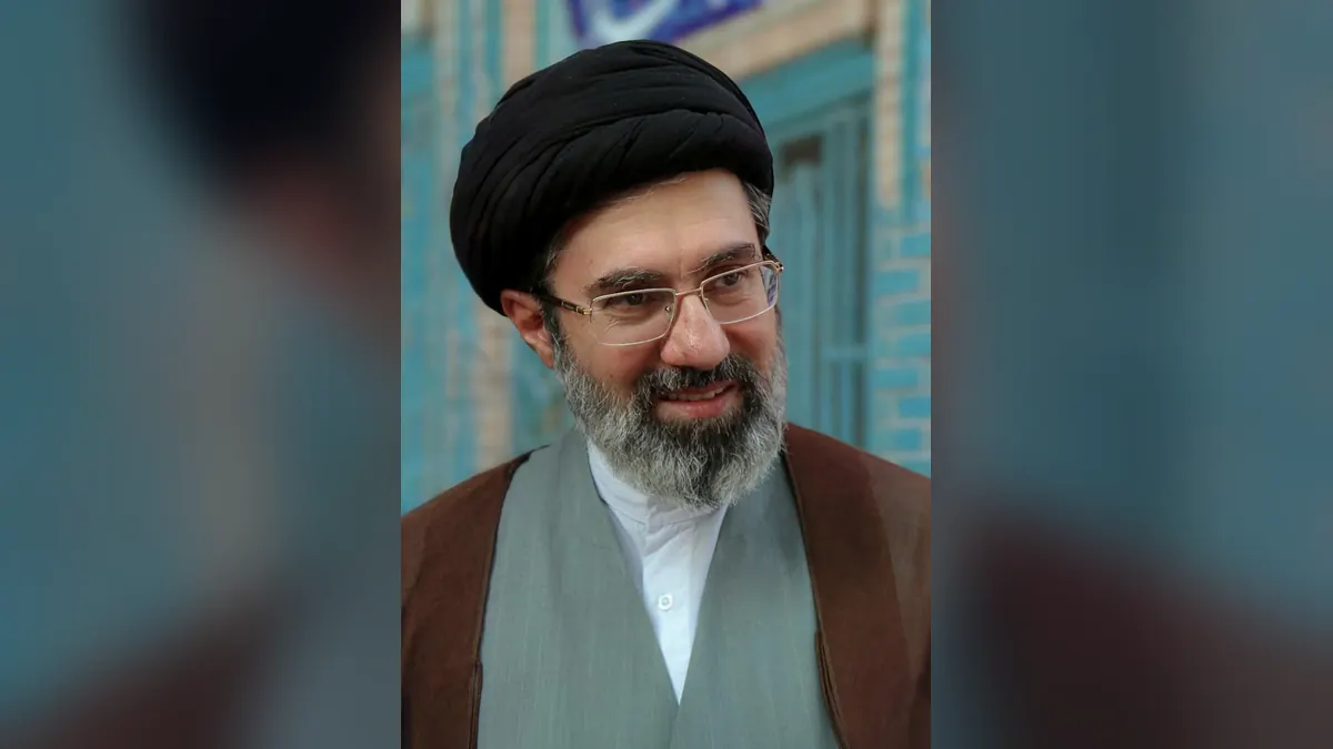Foto de arquivo de Mojtaba Khamenei