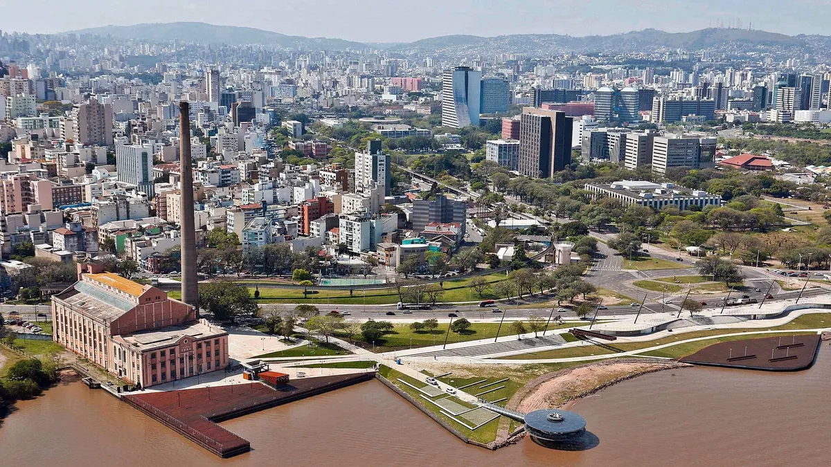 Porto Alegre em imagem de arquivo