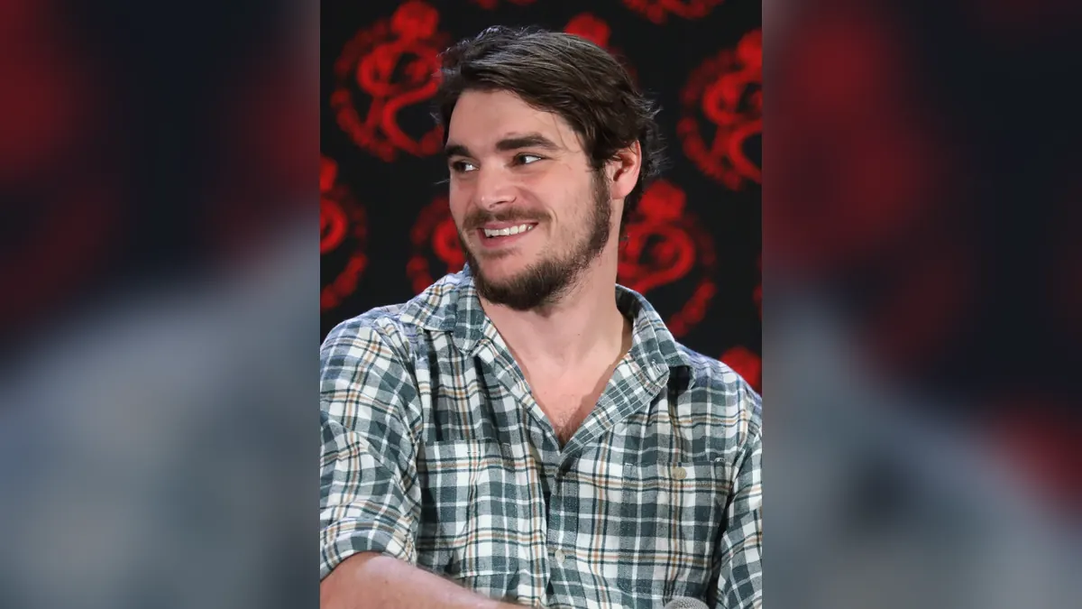 Foto de arquivo de RJ Mitte